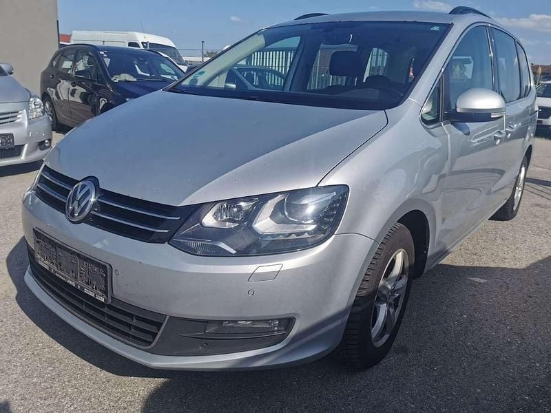 Grau Gebraucht 2016 VW Sharan Business Van / Kleinbus | € 6.790 (Superpreis) - Bild 1/4