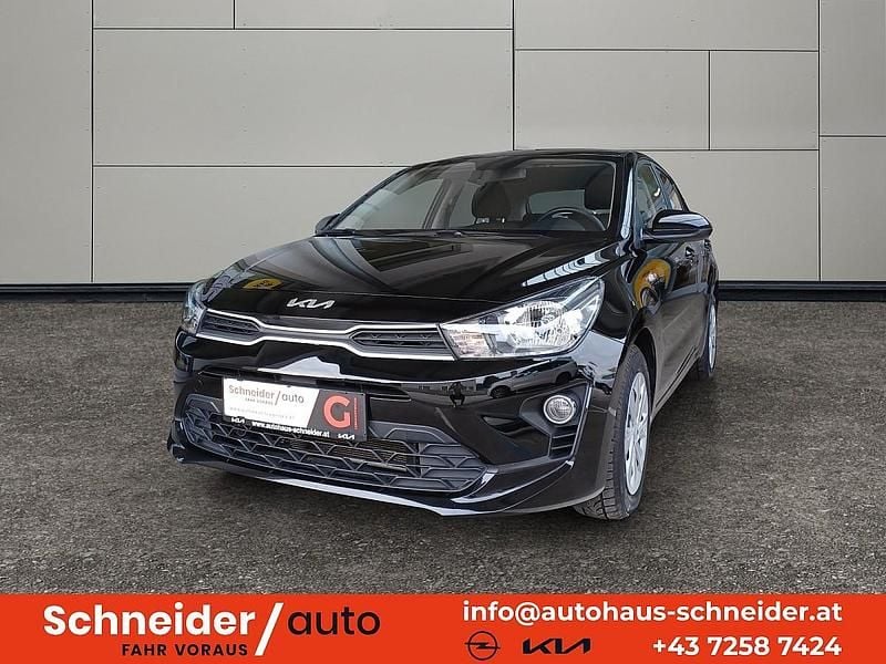 Schwarz Gebraucht 2023 Kia Rio Limousine | € 13.777 (Fairer Preis) - Bild 1/4