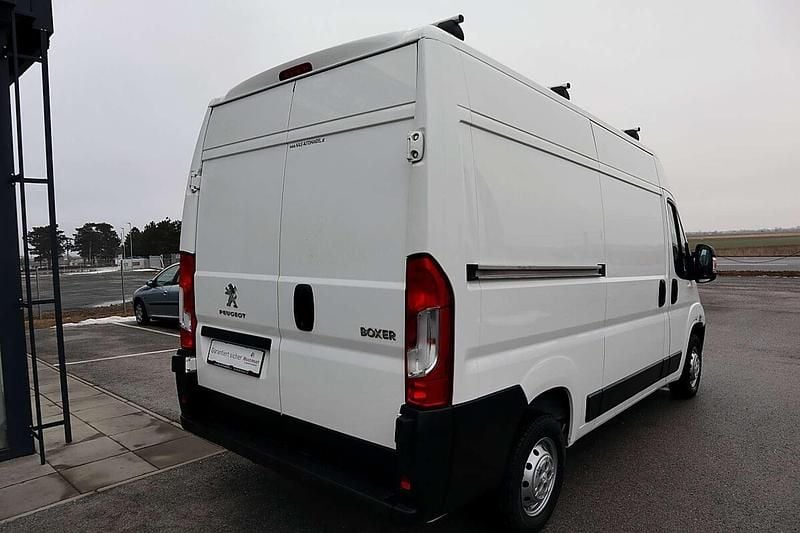 Gebraucht Peugeot Boxer S 140 PS (102 kW) 2020 Weiß Van
