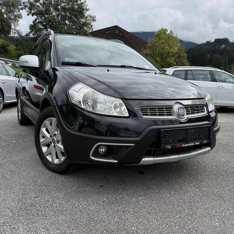 Gebraucht 2012 Fiat Sedici SUV | € 5.300 - Bild 1/4