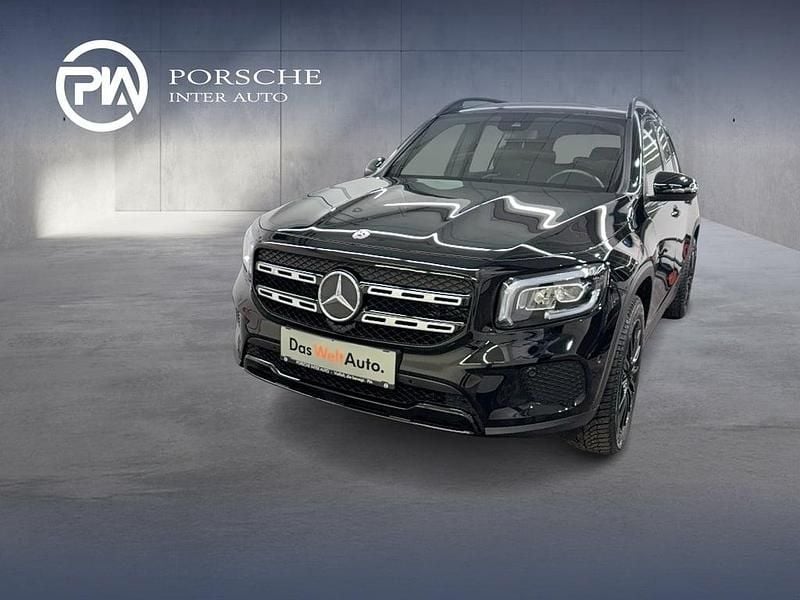 Schwarz metallic Gebraucht 2021 Mercedes GLB180 SUV | € 32.990 (Teuer) - Bild 1/4