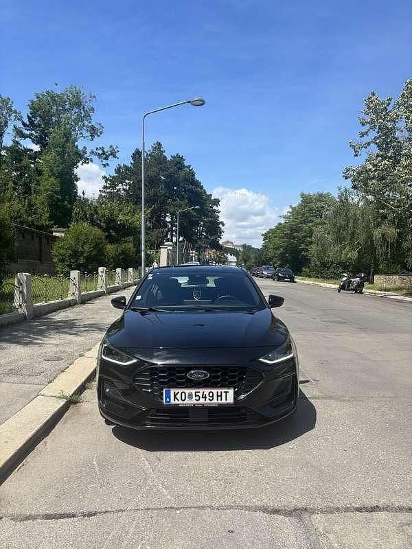 Gebraucht Ford Focus ST-Line 125 PS (91 kW) 2022 Schwarz Kleinwagen