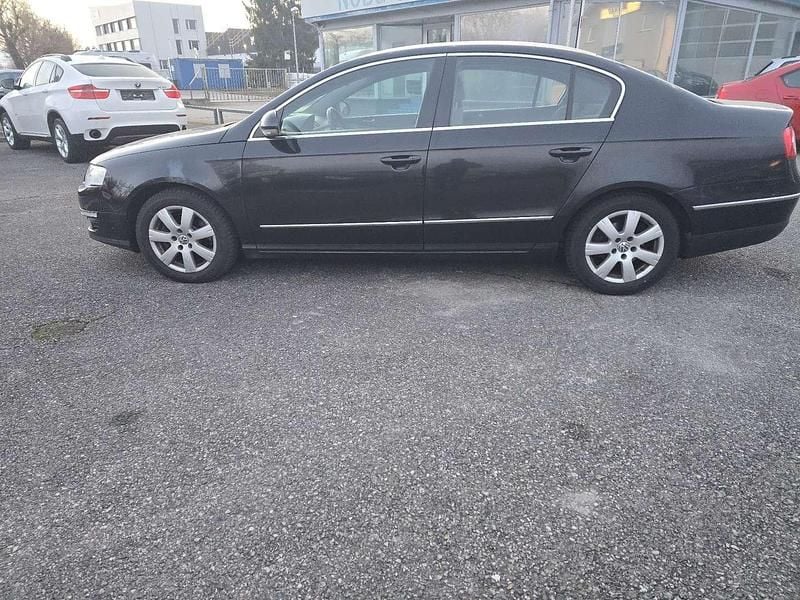 Gebraucht VW Passat 136 PS (100 kW) 2009 Schwarz Limousine