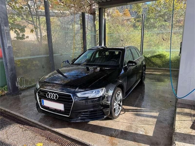 Schwarz Gebraucht 2017 Audi A4 Kombi | € 17.400 (Fairer Preis) - Bild 1/4
