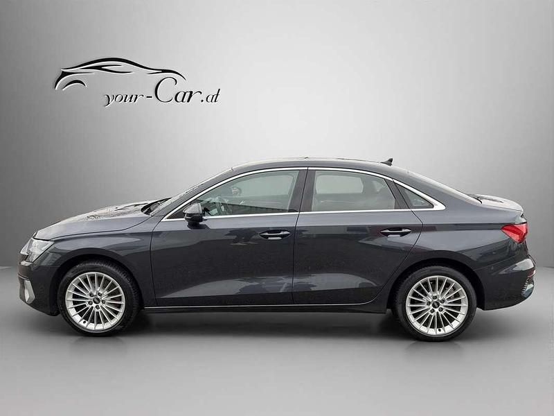 Gebraucht Audi A3 Advanced Plus 116 PS (85 kW) 2020 Grau Limousine