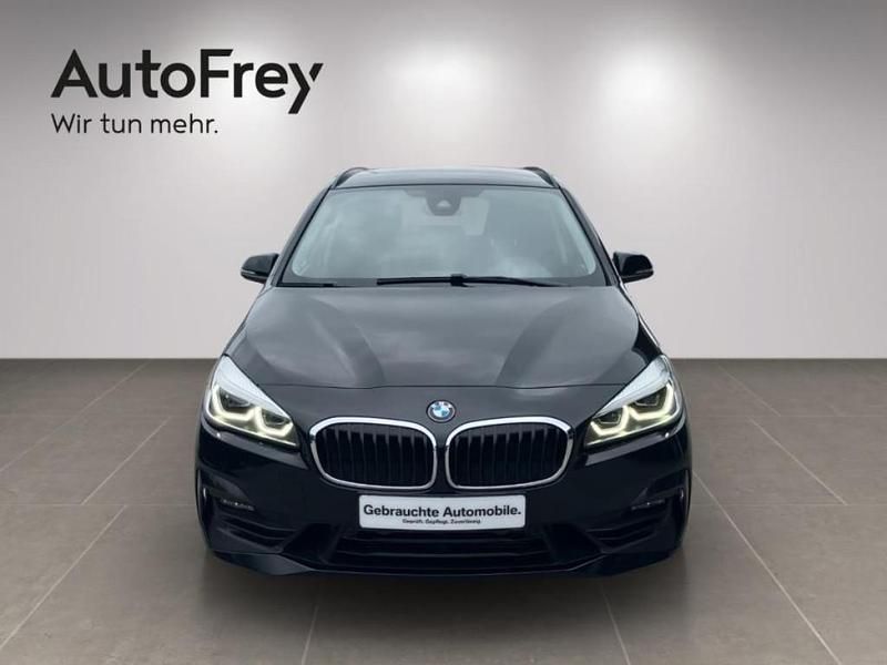 Gebraucht BMW 220 Gran Tourer Advantage 190 PS (139 kW) 2019 Schwarz Van / Kleinbus