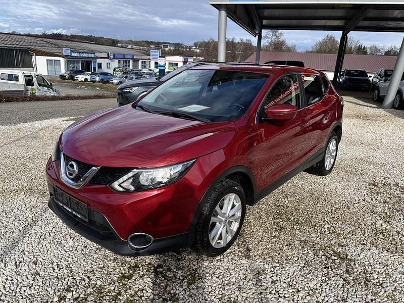 Gebraucht Nissan Qashqai Acenta 131 PS (96 kW) 2015 SUV