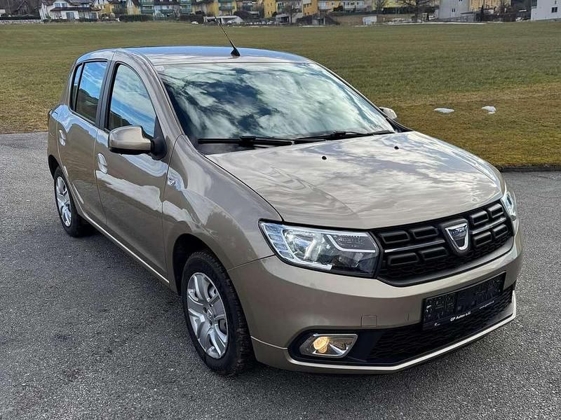 Gebraucht Dacia Sandero 90 PS (66 kW) 2020 Silber SUV