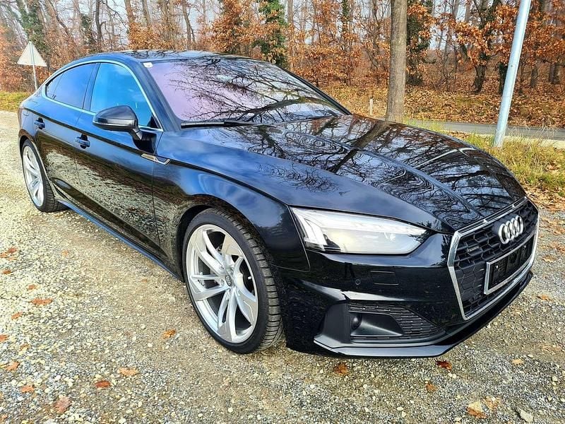 Gebraucht Audi A5 Sportback Comfort 204 PS (150 kW) 2021 Schwarz Kleinwagen
