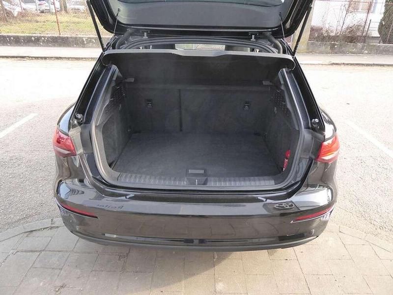 Gebraucht Audi A3 116 PS (85 kW) 2021 Schwarz Limousine