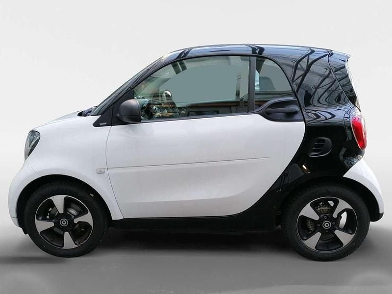 Gebraucht Smart ForTwo Electric Drive 60 kW (82 PS) 2018 Schwarz Kleinwagen