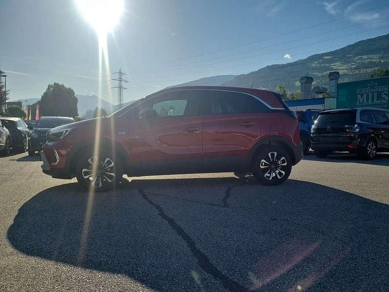 Gebraucht Opel Crossland Elegance 110 PS (80 kW) 2024 Rot SUV