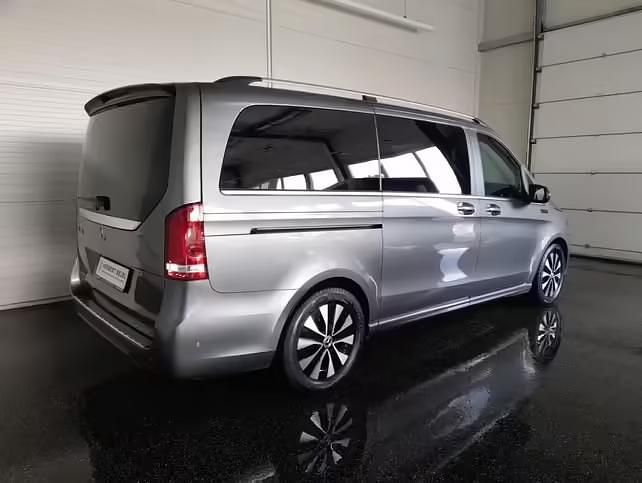 Gebraucht Mercedes EQV300 150 kW (204 PS) 2021 Grau Kombi