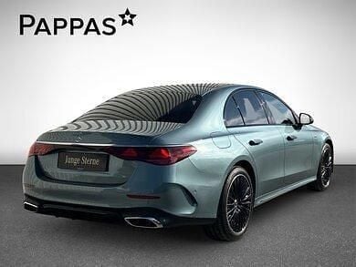 Gebraucht Mercedes E300 313 PS (230 kW) 2025 Verdesilber Limousine