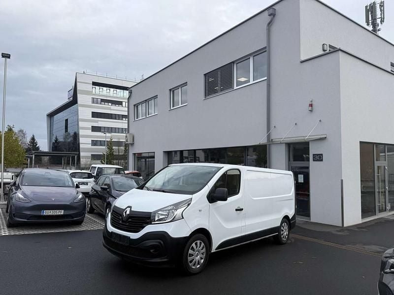 Weiß Gebraucht 2019 Renault Trafic Van | € 16.880 - Bild 1/4