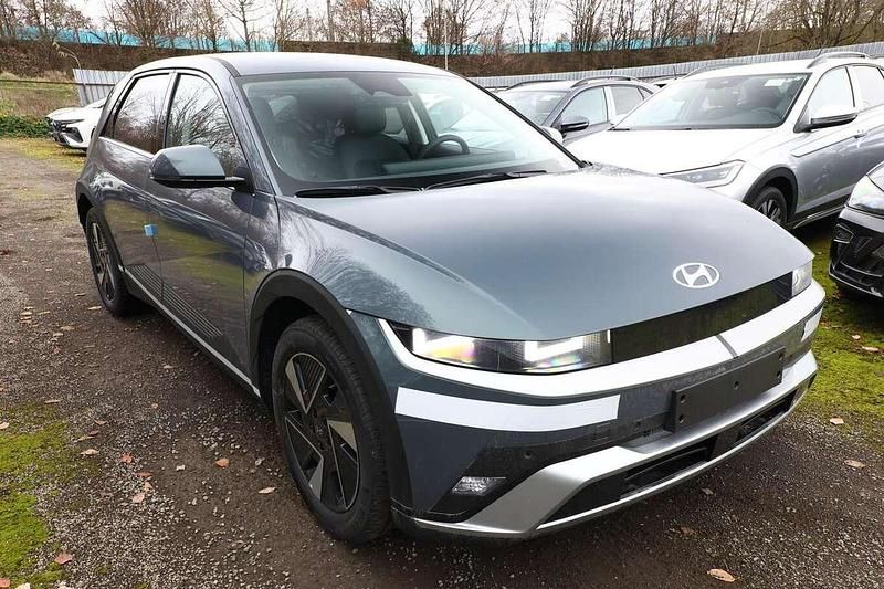 Neu Hyundai Ioniq 5 Techniq 167 kW (228 PS) 2025 Grün SUV