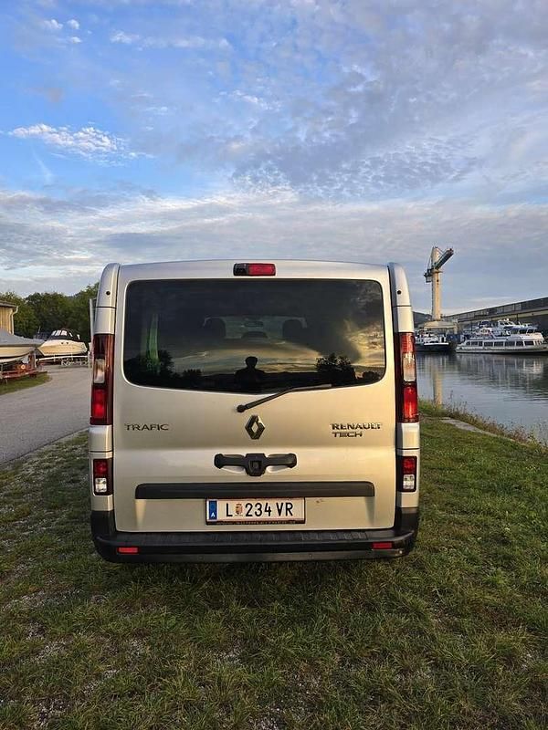 Gebraucht Renault Trafic 145 PS (106 kW) 2018 Van / Kleinbus