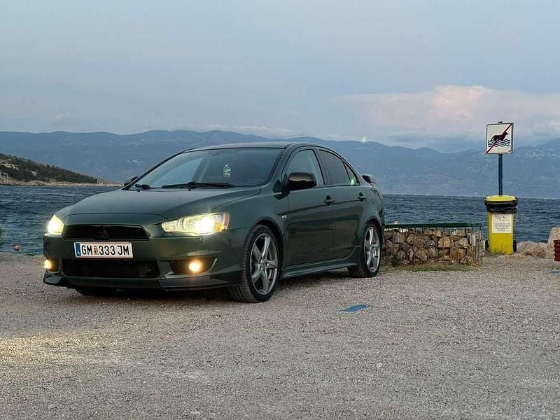 Gebraucht Mitsubishi Lancer Instyle 140 PS (102 kW) 2008 Grün Limousine