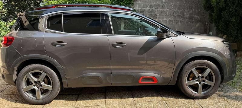Grau Gebraucht 2018 Citroën C5 Aircross PureTech SUV | € 15.990 (Fairer Preis) - Bild 1/4