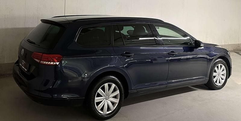 Gebraucht VW Passat Trendline 120 PS (88 kW) 2016 Blau Kombi