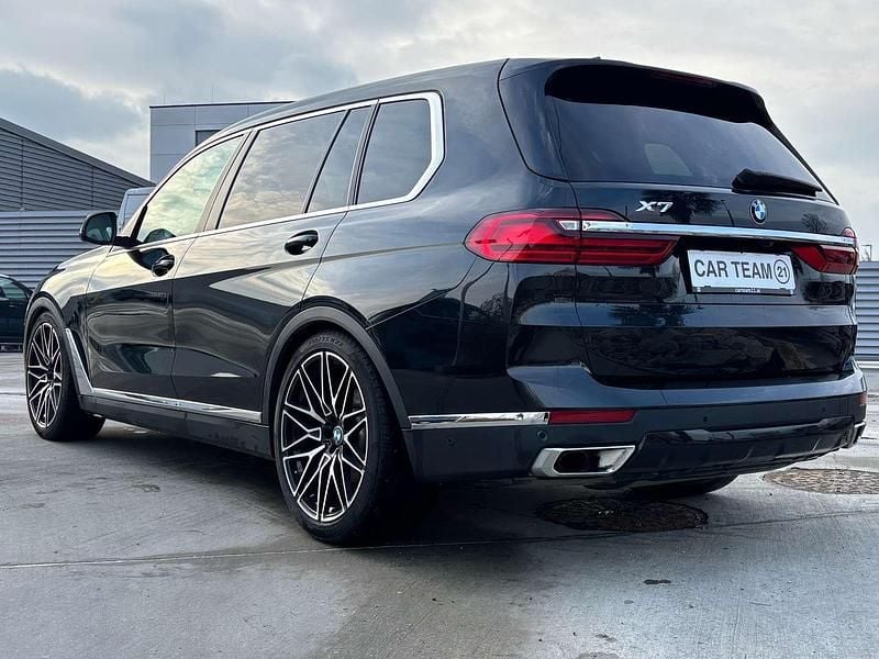Gebraucht BMW X7 Sport Line 265 PS (194 kW) 2021 Schwarz SUV