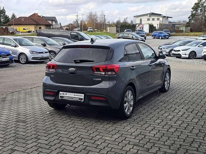 Gebraucht Kia Rio Gold 120 PS (88 kW) 2021 Grau Limousine