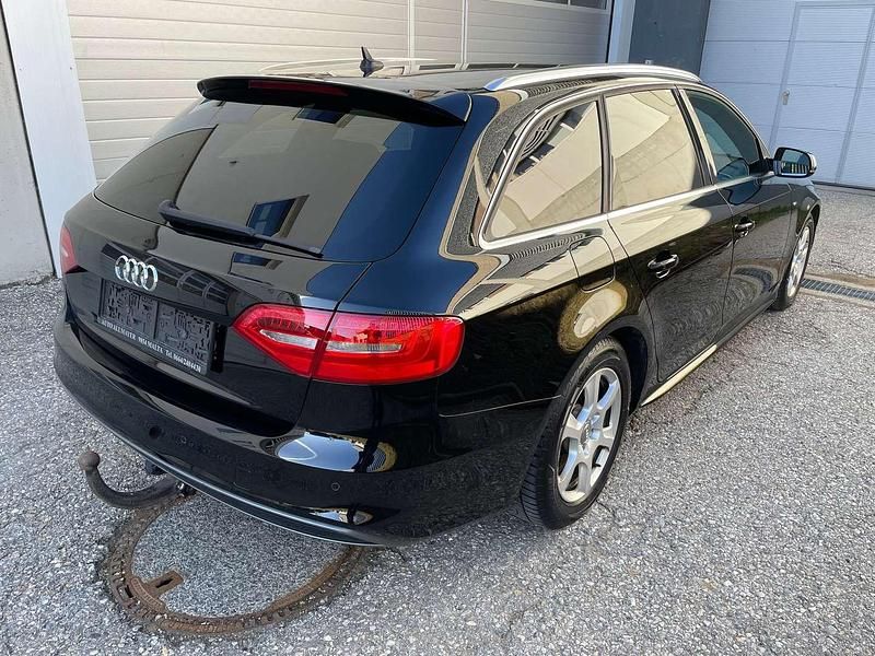 Gebraucht Audi A4 S-Line 150 PS (110 kW) 2015 Schwarz Kombi