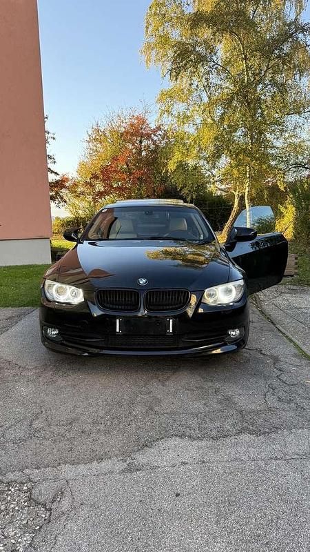 Gebraucht BMW 330 245 PS (180 kW) 2010 Coupé