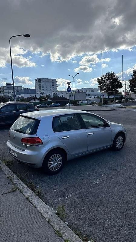 Gebraucht VW Golf VI Trendline 90 PS (66 kW) 2010 Kleinwagen