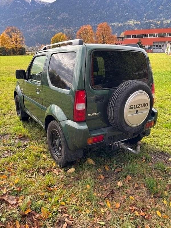 Gebraucht Suzuki Jimny 86 PS (63 kW) 2015 Grün SUV