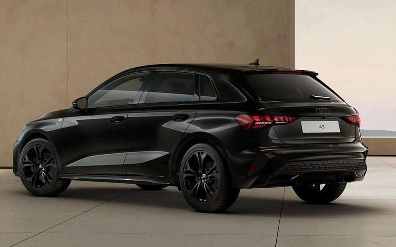 Neu Audi A3 S-Line 204 PS (150 kW) 2025 Schwarz Limousine