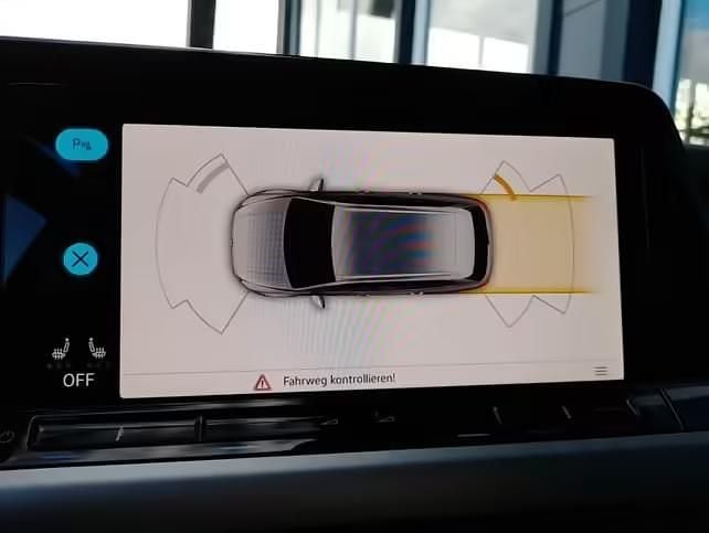 Gebraucht VW Golf VIII Life 150 PS (110 kW) 2021 Grau Kombi