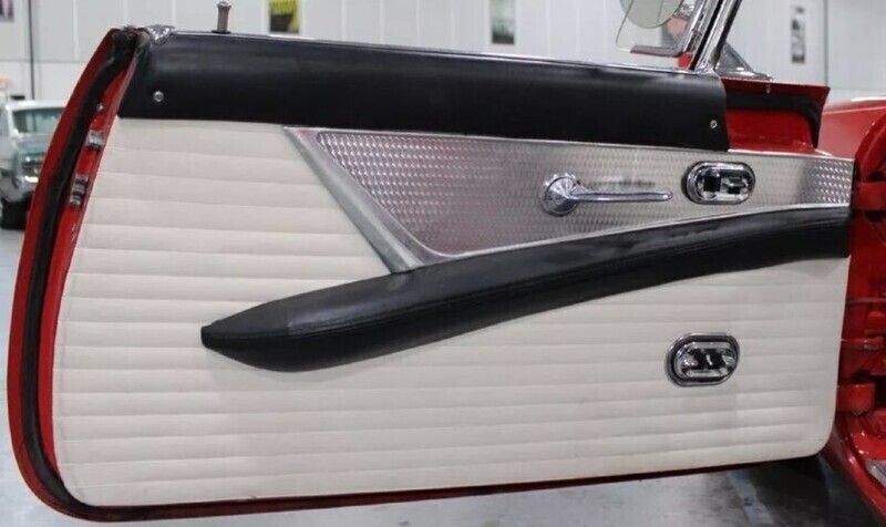 Gebraucht Ford Thunderbird 193 PS (141 kW) 1955 Rot Cabrio