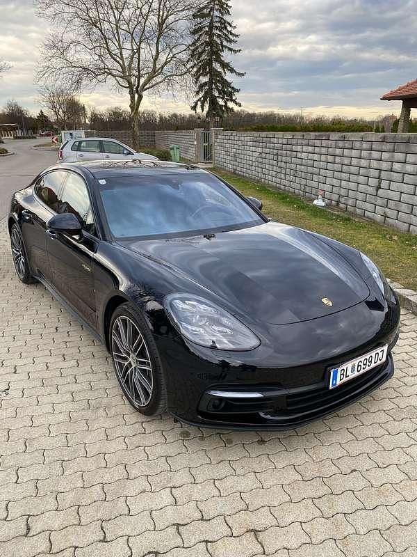 Gebraucht 2017 Porsche Panamera 4 Executive Limousine | € 69.000 - Bild 1/4