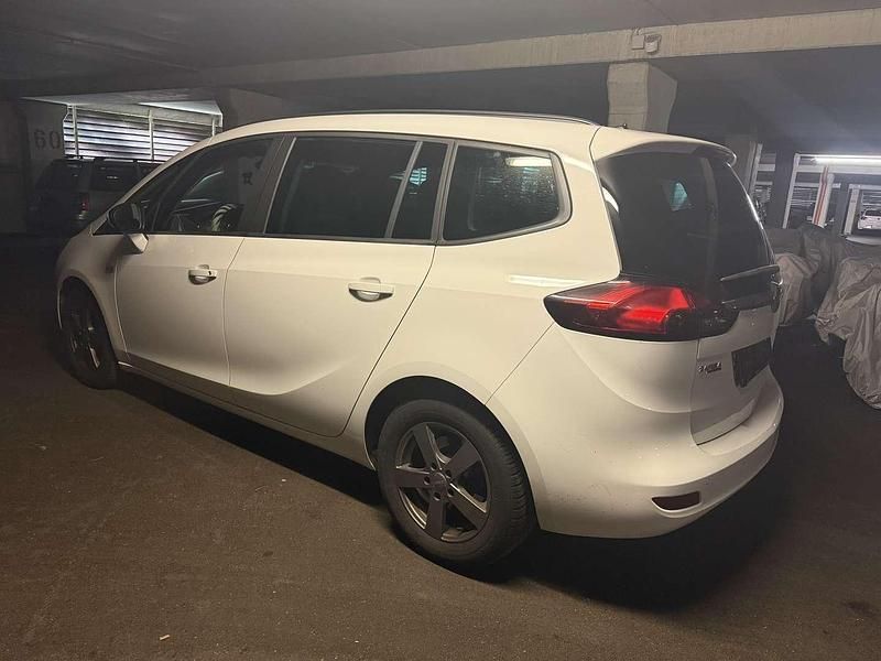 Gebraucht Opel Zafira Tourer Edition 120 PS (88 kW) 2016 Van / Kleinbus