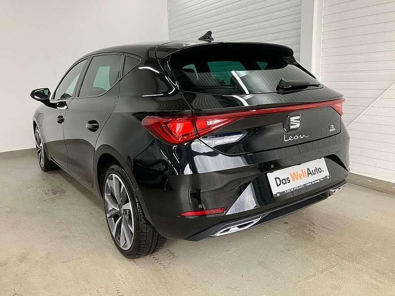 Gebraucht Seat Leon FR 150 PS (110 kW) 2021 Schwarz Limousine