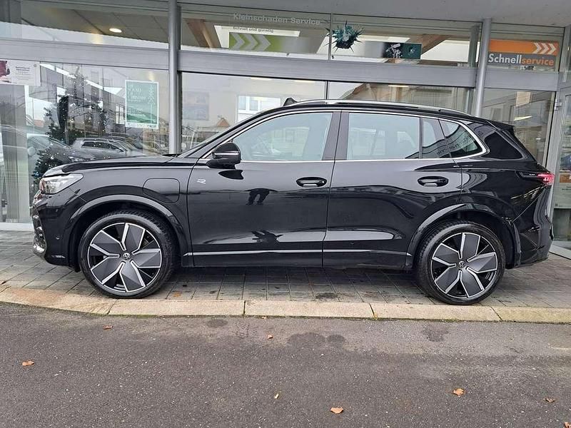 Gebraucht VW Tiguan Sport 204 PS (150 kW) 2025 Schwarz SUV