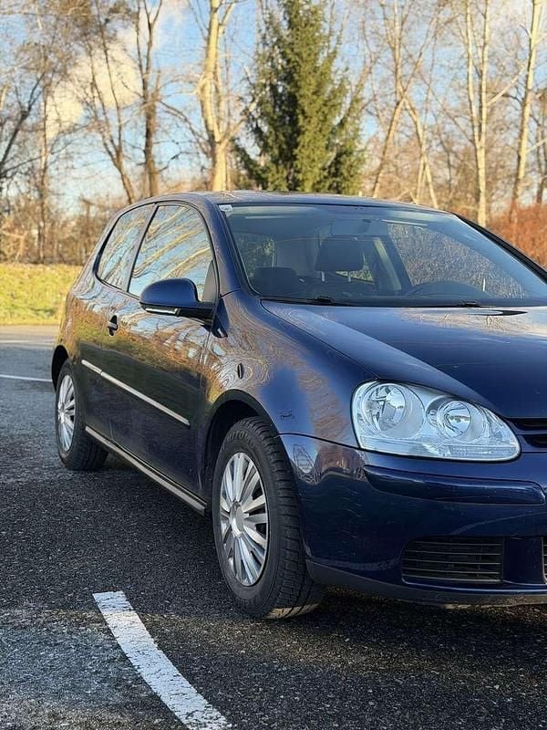 Gebraucht VW Golf V Comfortline 80 PS (58 kW) 2007 Limousine