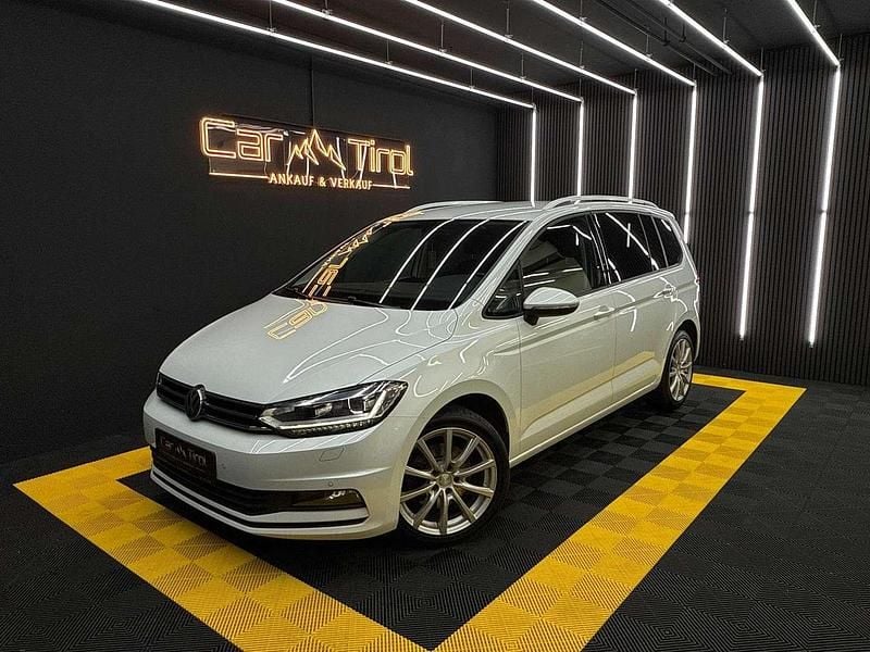 Gebraucht VW Touran Comfortline 116 PS (85 kW) 2017 Weiß Van / Kleinbus