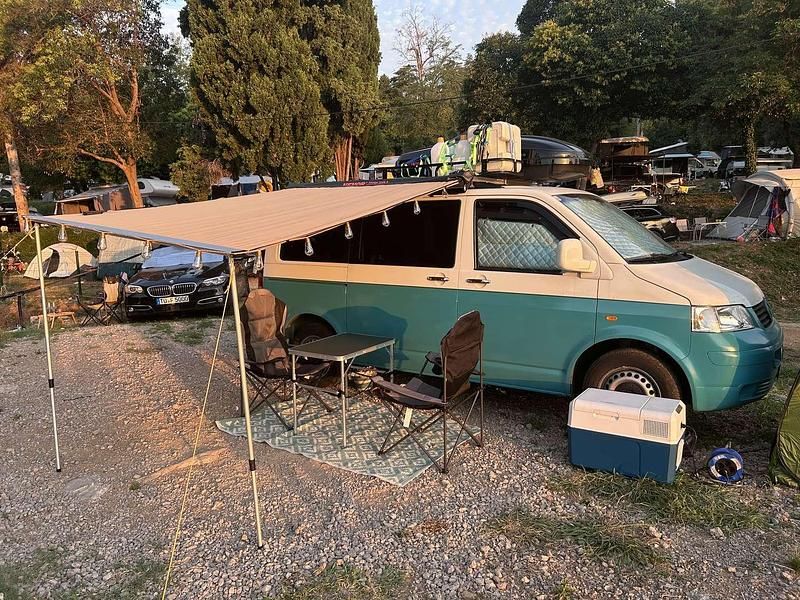 Gebraucht 2003 VW Caravelle Van / Kleinbus | € 9.200 - Bild 1/4