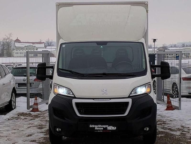 Gebraucht Peugeot Boxer S 140 PS (102 kW) 2021 Blau Van