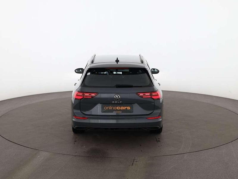 Gebraucht VW Golf VIII Life 116 PS (85 kW) 2021 Grau Kombi