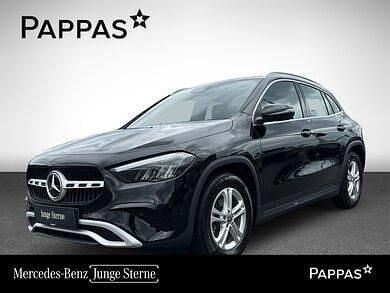 Nachtschwarz Gebraucht 2024 Mercedes GLA200 SUV | € 38.950 (Superpreis) - Bild 1/4