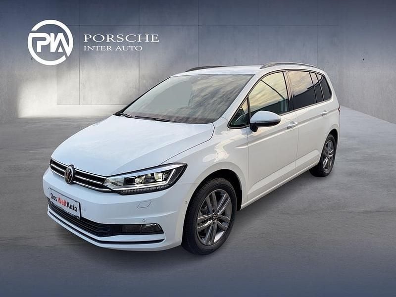 Gebraucht VW Touran 150 PS (110 kW) 2025 Weiß Van / Kleinbus