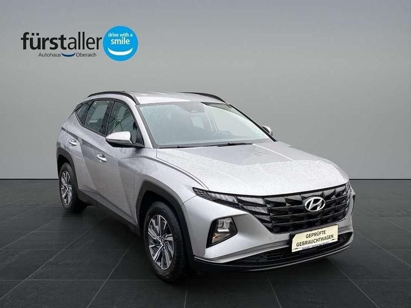 Gebraucht Hyundai Tucson 150 PS (110 kW) 2021 Silber SUV