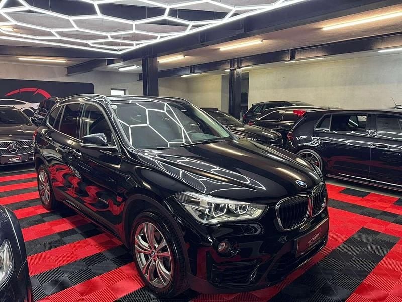 Schwarz Gebraucht 2017 BMW X1 Sport Line SUV | € 18.990 (Fairer Preis) - Bild 1/4