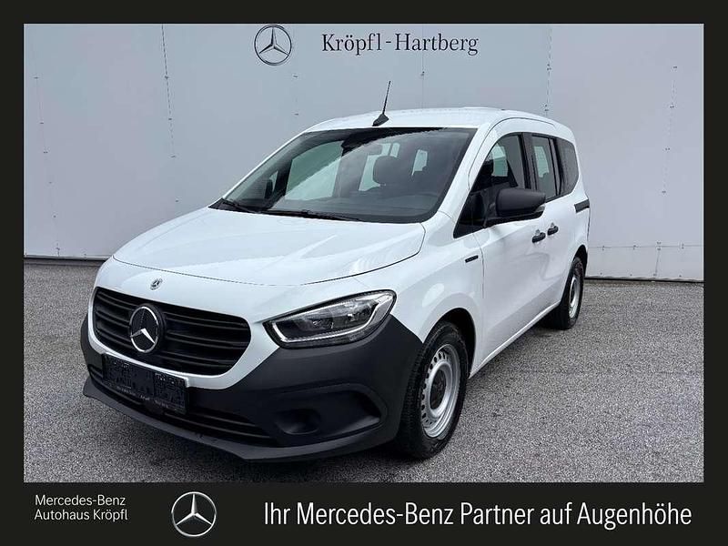 Weiß Gebraucht 2024 Mercedes eCitan Kombi | € 34.900 - Bild 1/4
