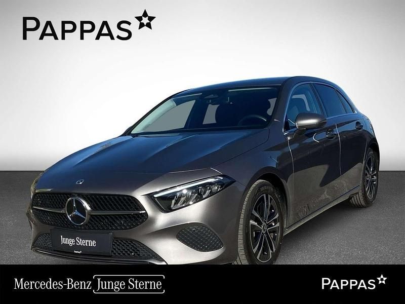 Gebraucht Mercedes A180 136 PS (100 kW) 2024 Grau Kleinwagen