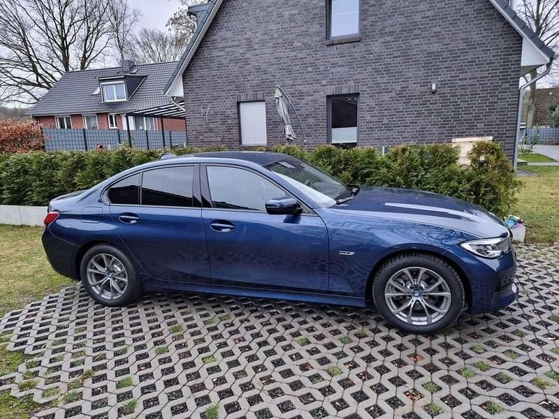 Gebraucht BMW 320 204 PS (150 kW) 2022 Kombi
