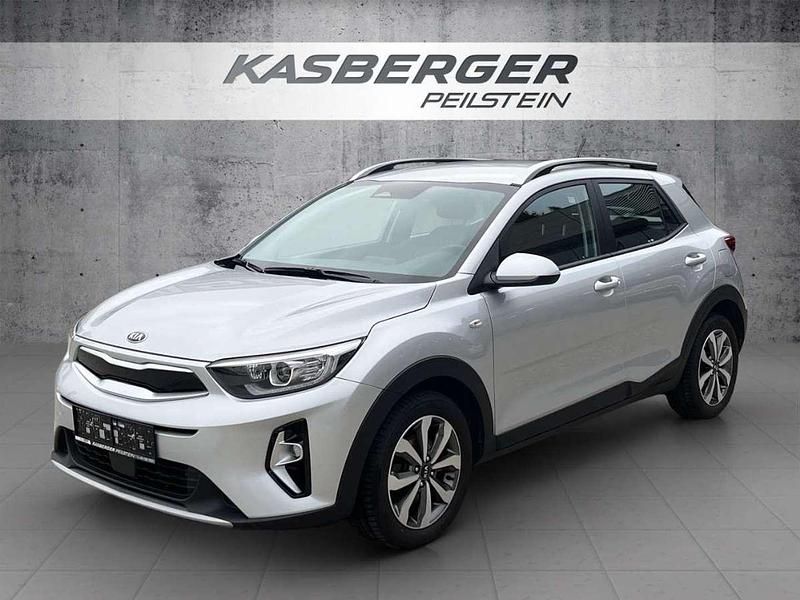 Gebraucht Kia Stonic Silver 101 PS (74 kW) 2021 Grau SUV